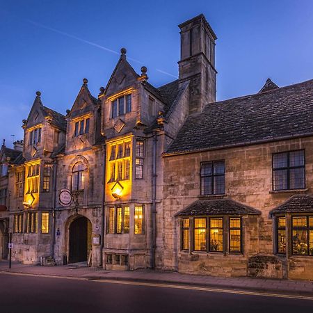 The Talbot Hotel, Oundle , Near Peterborough ภายนอก รูปภาพ