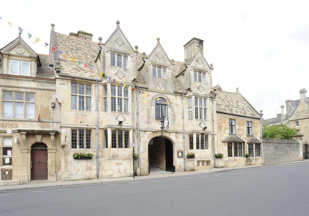 The Talbot Hotel, Oundle , Near Peterborough ภายนอก รูปภาพ