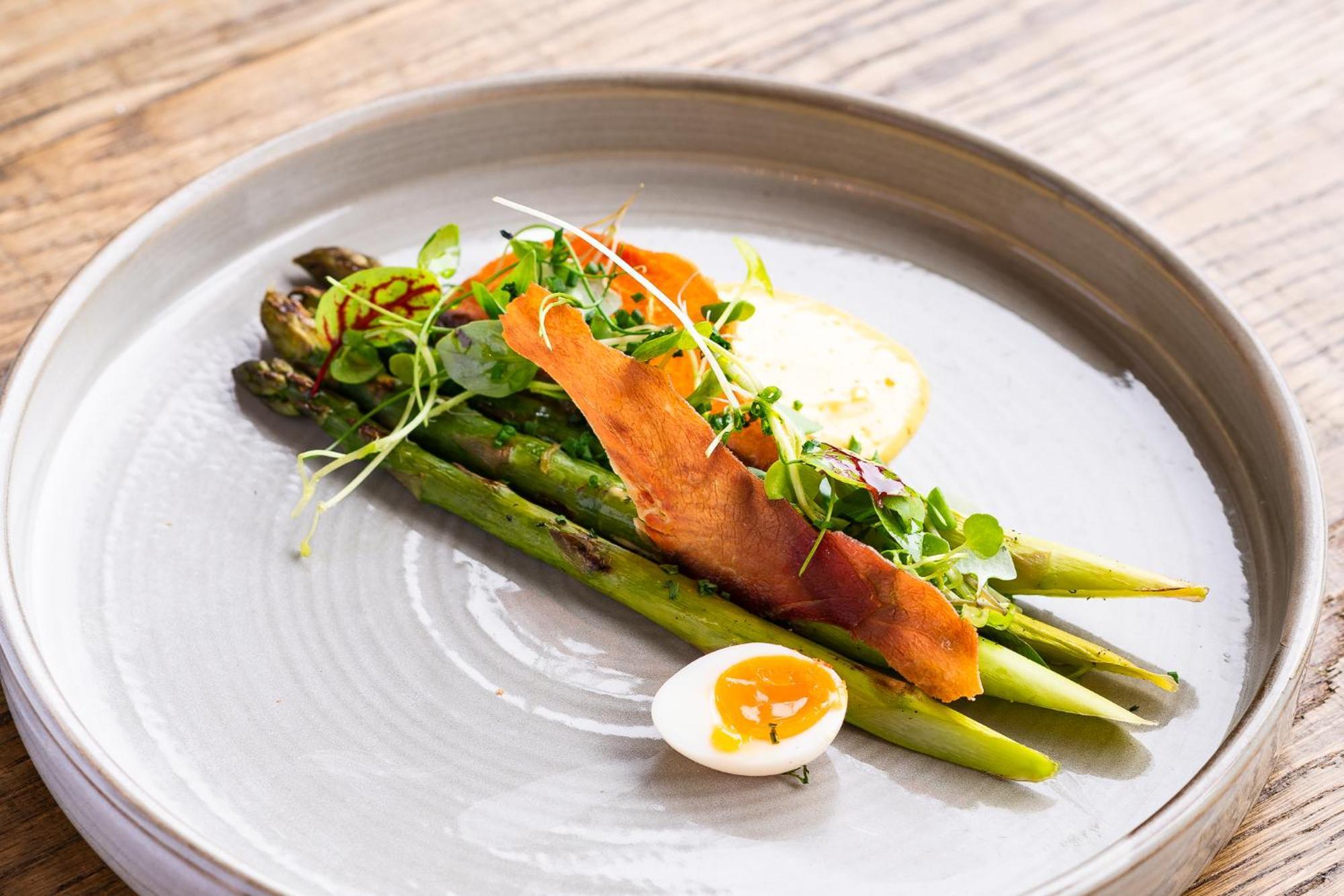 The Talbot Hotel, Oundle , Near Peterborough ภายนอก รูปภาพ